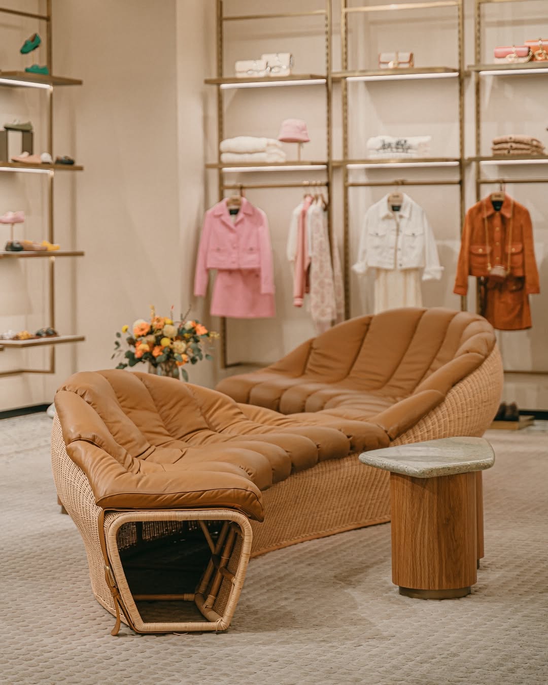 Coach Grand Indonesia Jakarta (Leder Fiedler, Objekt Peru)