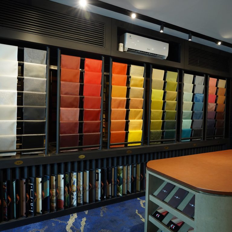 Leder-Haus-Showroom-Jakarta-Leather-Panel-min-scaled.jpg